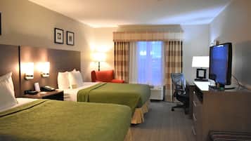 Sengetøy av topp kvalitet, minibar, safe på rommet og skrivebord