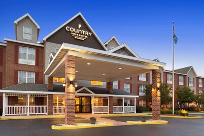 Country Inn & Suites by Radisson Kenosha - Pleasant Prairie