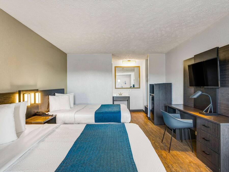 Desk, blackout drapes, iron/ironing board, free WiFi