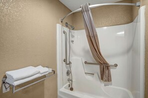 Baño accesible en silla de ruedas