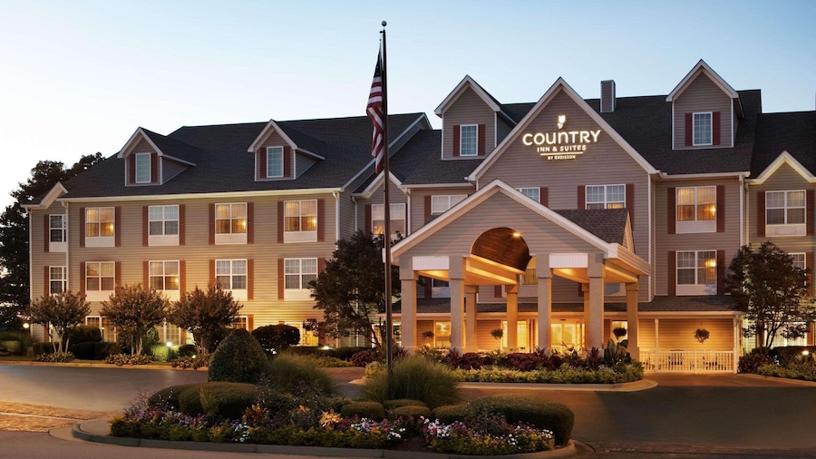Country Inn & Suites by Radisson, Atlanta Airport North, GA