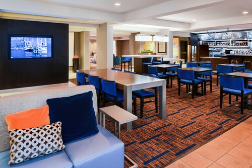 Courtyard by Marriott Beaumont