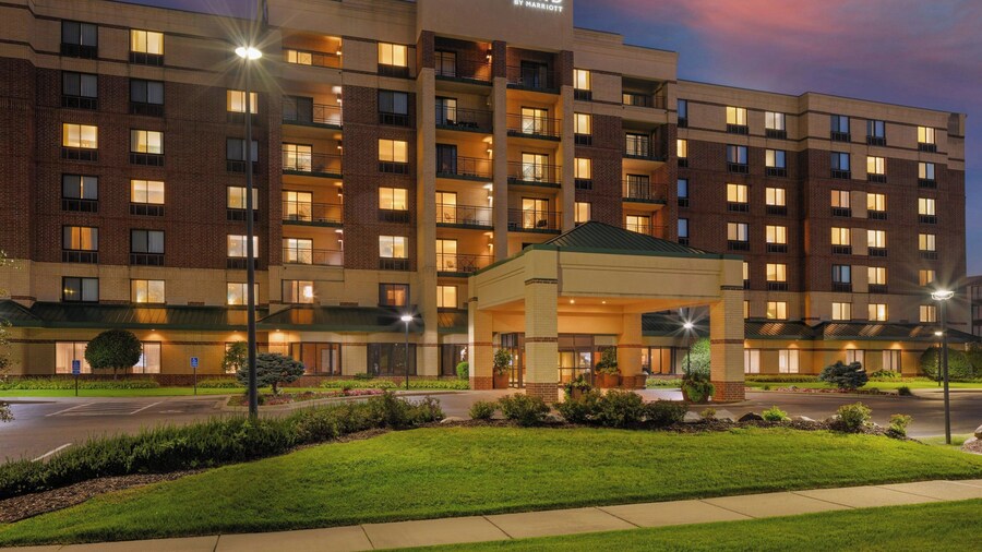 Courtyard by Marriott Bloomington by Mall of America