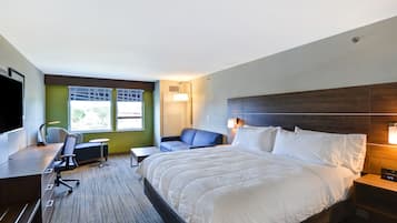 Minibar, in-room safe, desk, laptop workspace