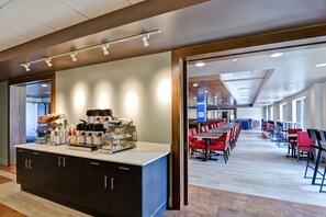 Desayuno para llevar incluido todos los días