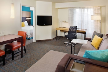Residence Inn by Marriott Detroit Livonia