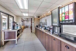 Desayuno buffet incluido todos los días 