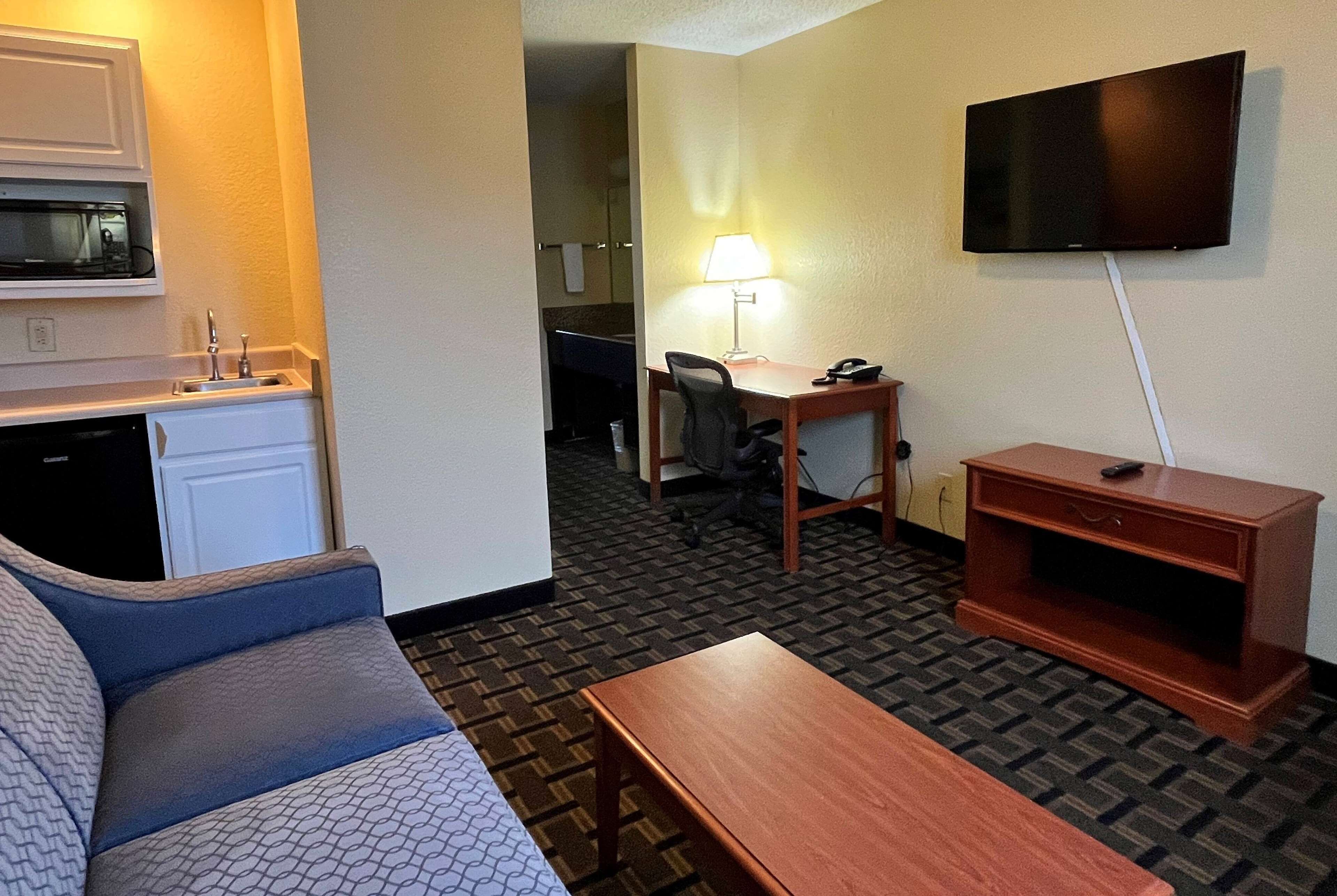 Foto - Super 8 by Wyndham Indianapolis/NE/Castleton Area