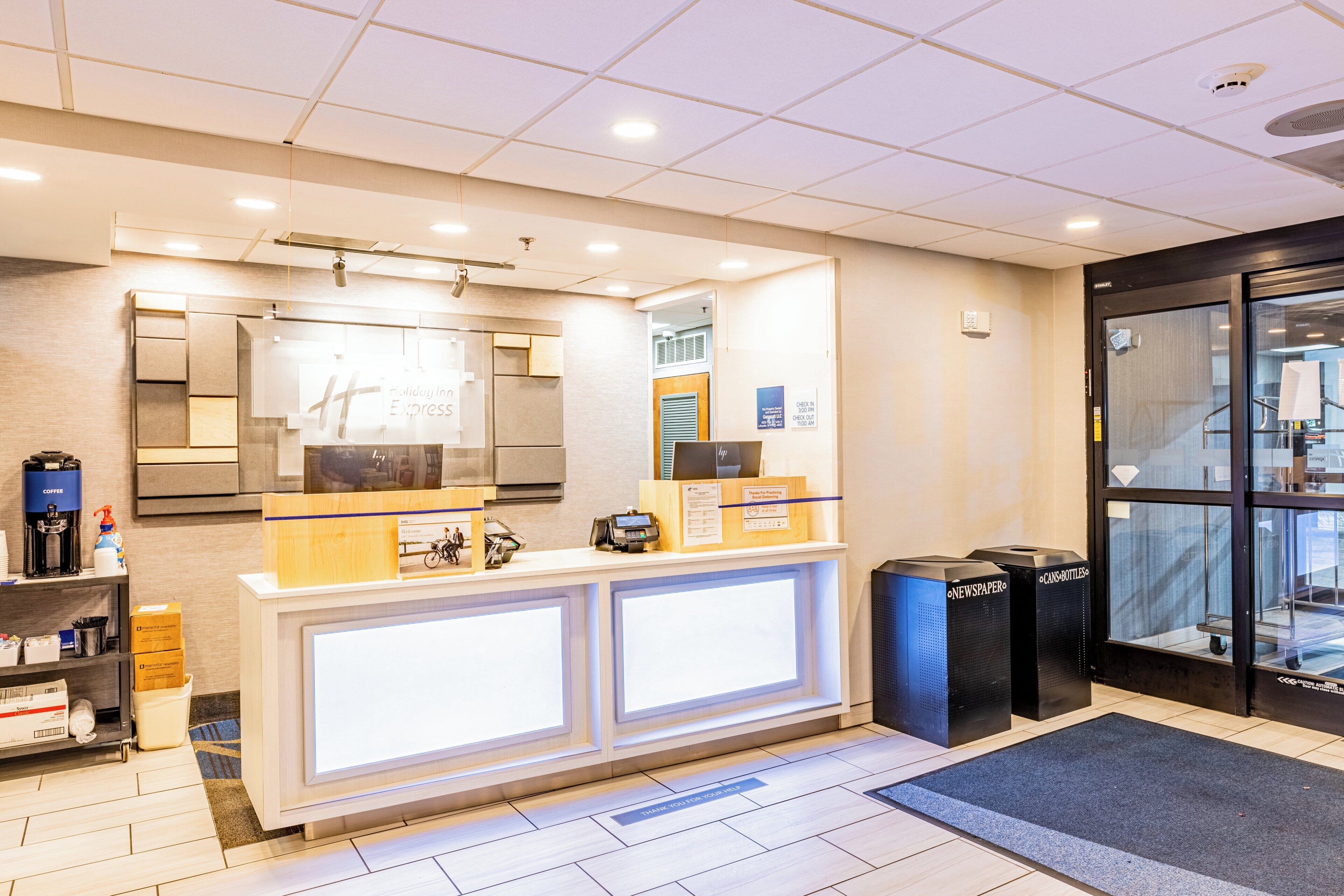 Photo - Holiday Inn Express Indianapolis South by IHG