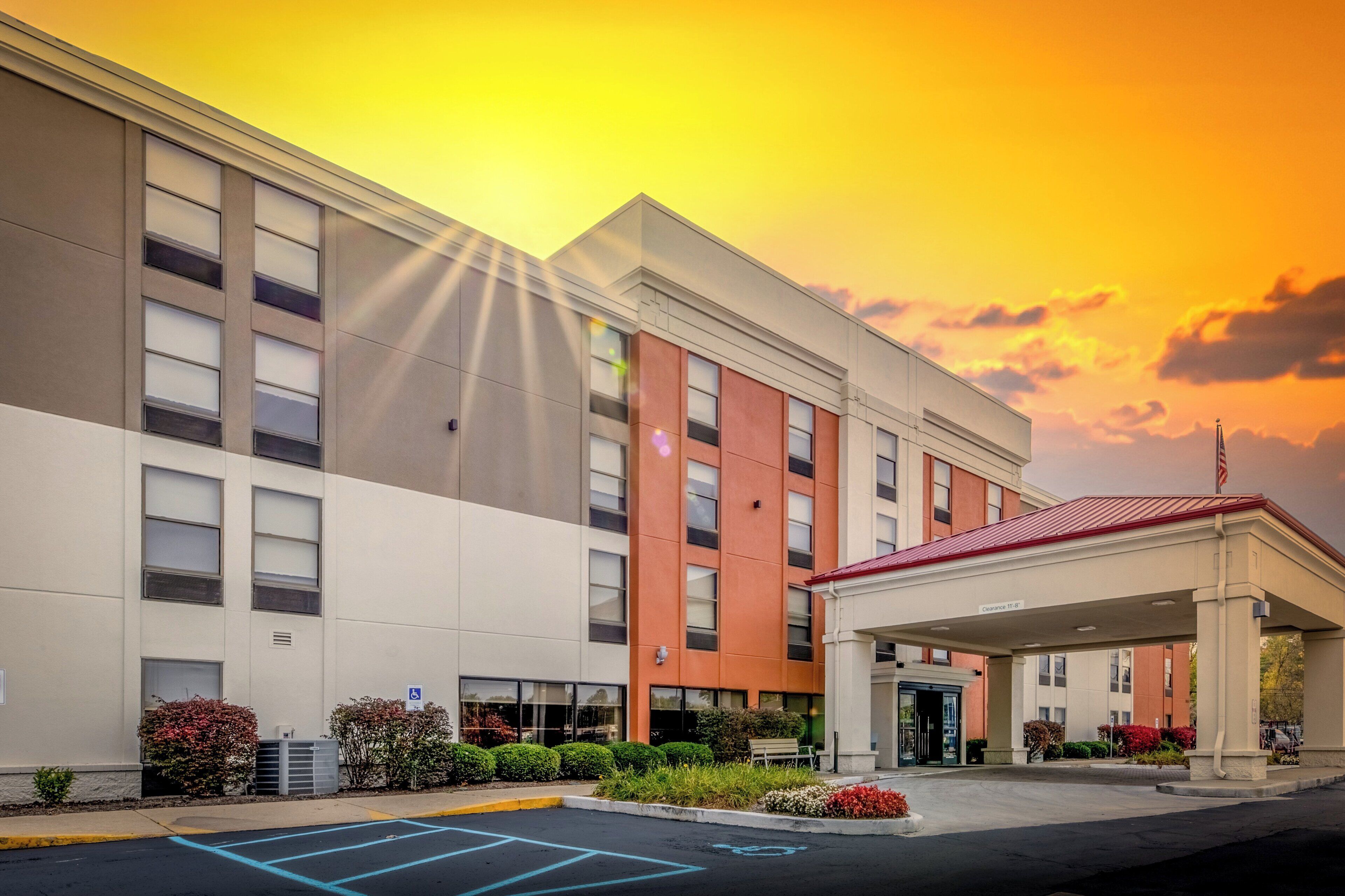 Photo - Holiday Inn Express Indianapolis South by IHG