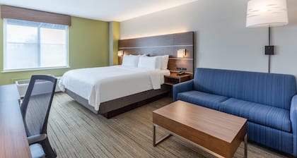 Holiday Inn Express & Suites Scottsburg by IHG