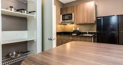 Studio 6 Dallas, TX - Northwest