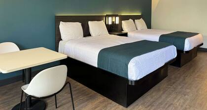 Studio 6 Suites Gardena, CA