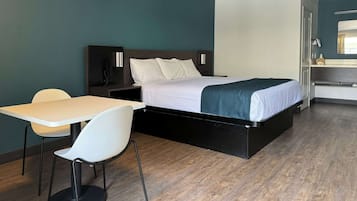 Free WiFi, bed sheets