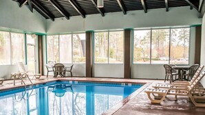 Pool - Sleep Inn Historic Williamsburg (Williamsburg)