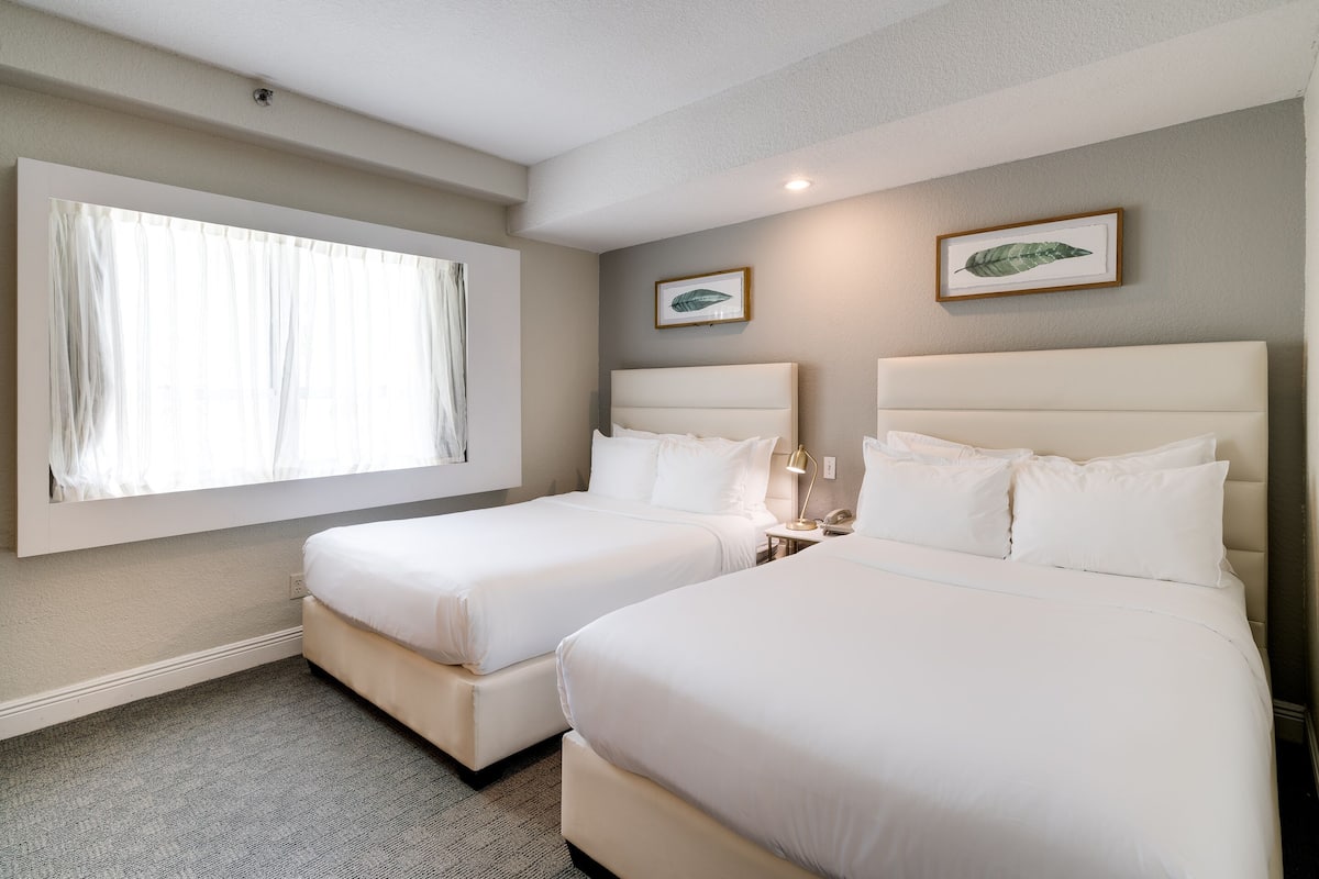 Studio, 2 Double Beds, Kitchenette | 1 bedroom, laptop workspace, iron/ironing board, free internet