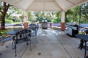 BBQ/picnic area