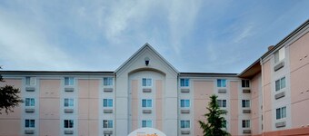 Sonesta Simply Suites Austin The Domain Area