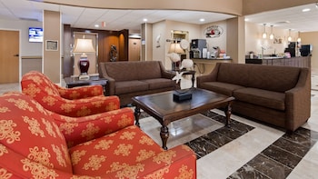 Lobby at Best Western Plus Ambassador Suites Venice