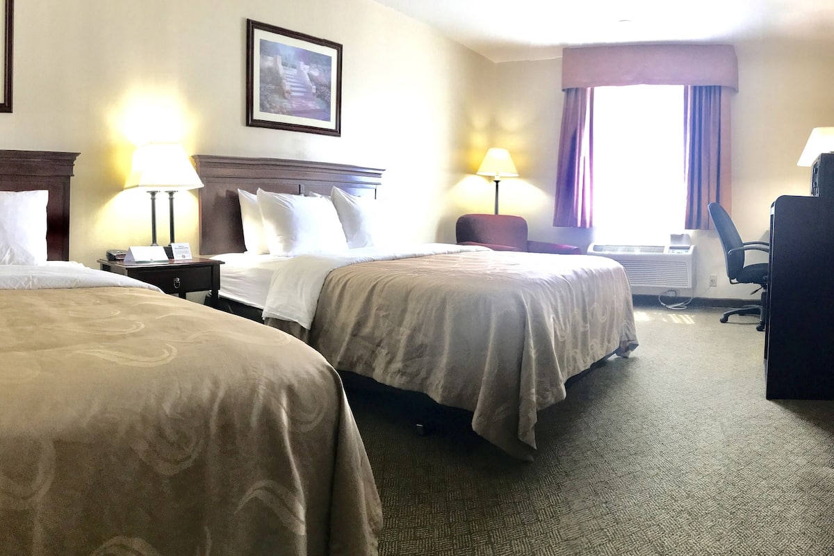 Room, 2 Queen Beds, Non Smoking (Chair with Ottoman)