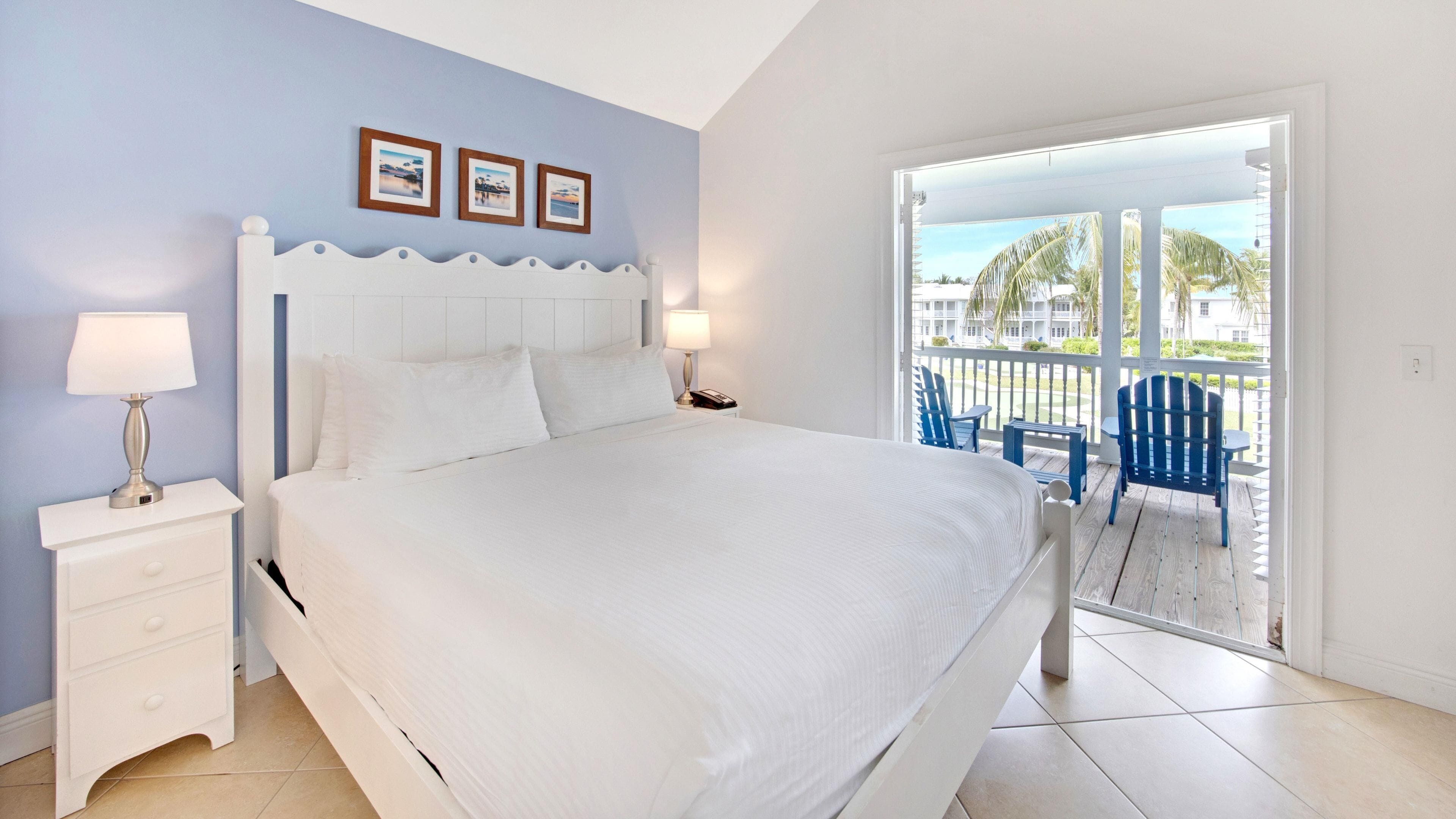 Ropa de cama de alta calidad y camas con pillow-top 