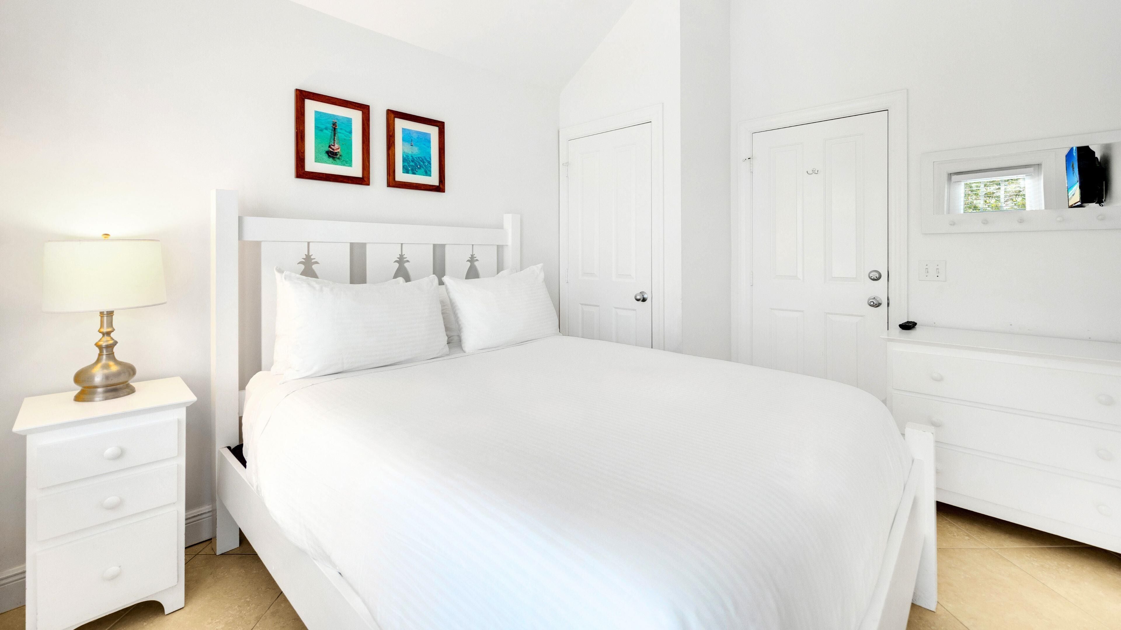 Premium bedding, pillow-top beds, in-room safe, desk