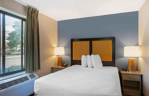 Extended Stay America Suites Philadelphia Airport Bartram Av