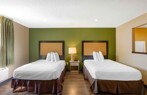 Deluxe Studio, Multiple Beds, Non Smoking | Desk, laptop workspace, blackout drapes, iron/ironing board
