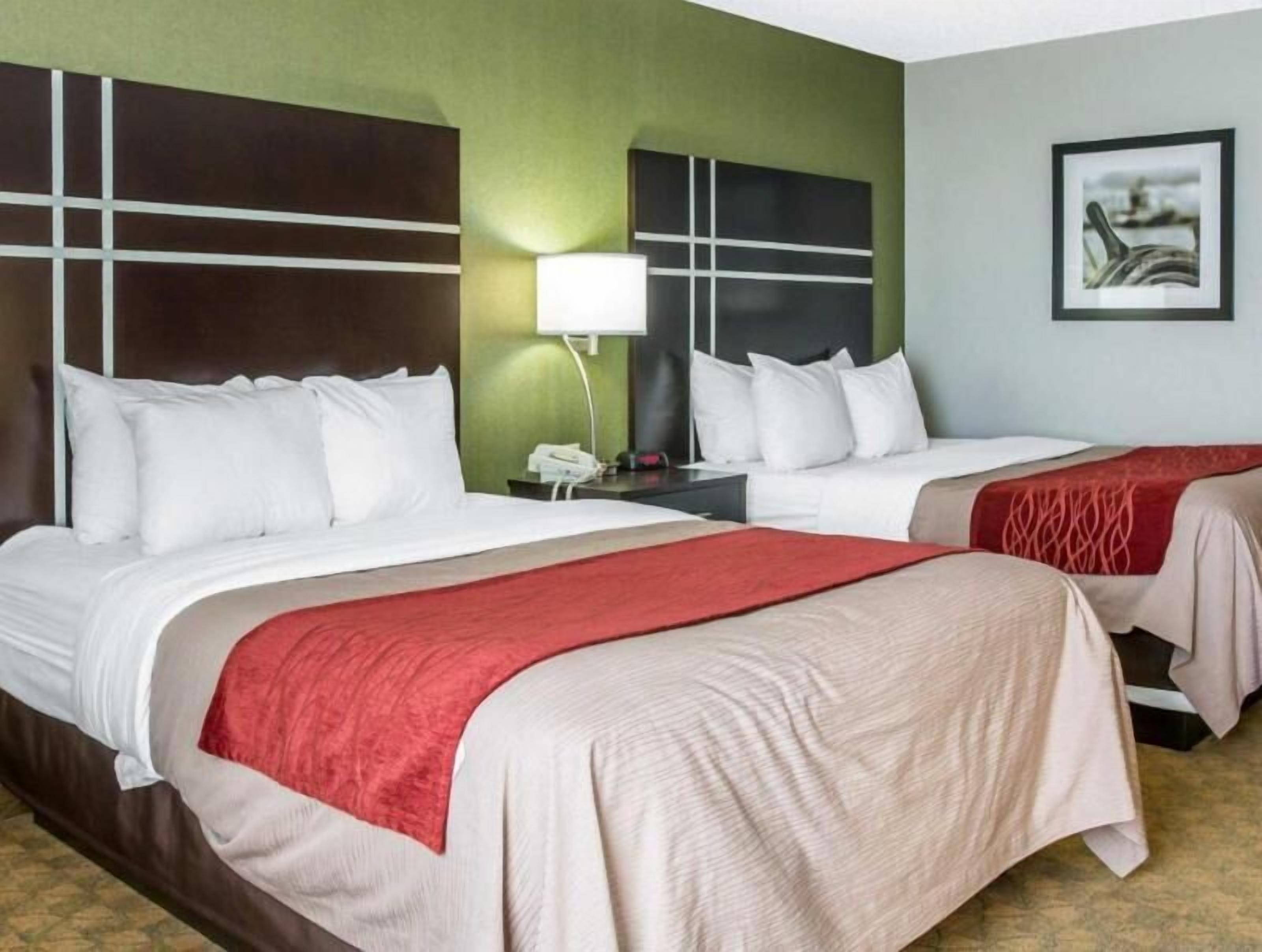 Individually furnished, desk, iron/ironing board, free WiFi