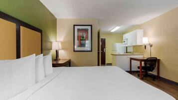 Meja, seterika/papan seterika, Wi-fi percuma