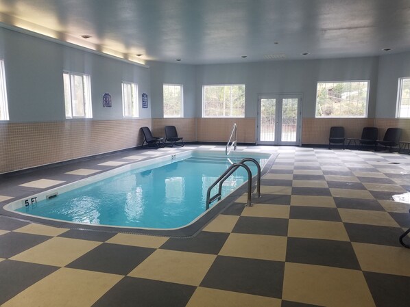 Indoor pool, open 10:00 AM to 9:00 PM, sun loungers