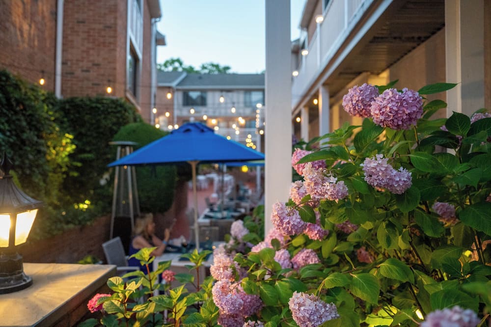 Southampton Inn