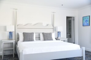 1 bedroom, premium bedding, Tempur-Pedic beds, in-room safe