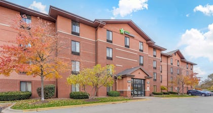 Extended Stay America Suites Chicago Lombard Yorktown Center