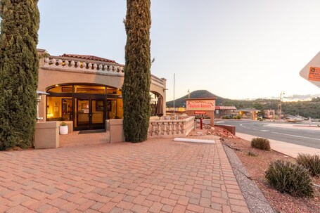 Cedars Resort - Image 17