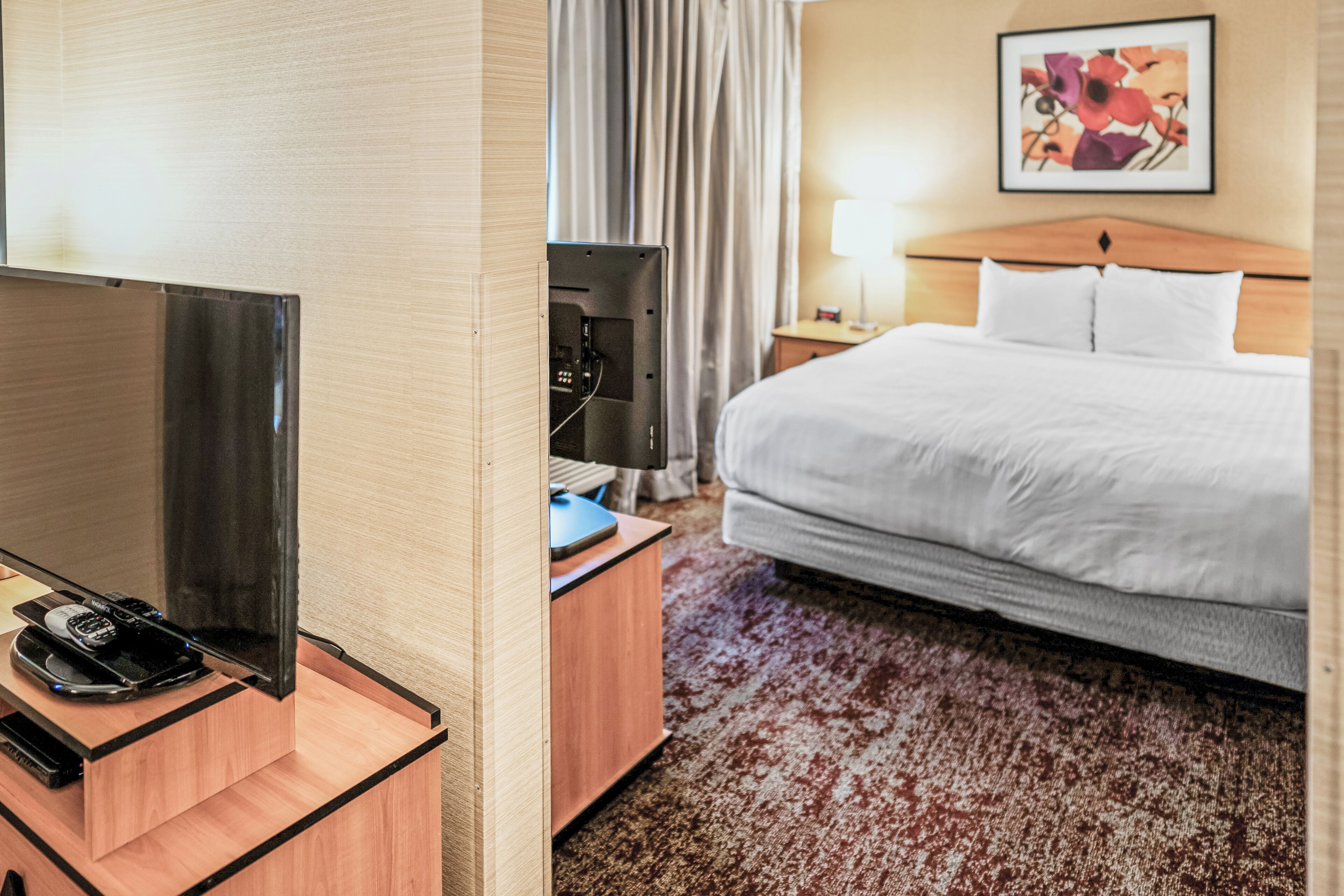 Photo - Crystal Inn Hotel & Suites - Midvalley