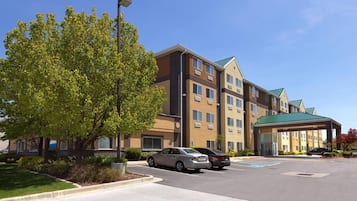 المنشأة من الخارج