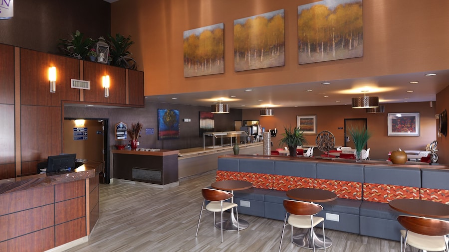 Crystal Inn Hotel & Suites Midvalley