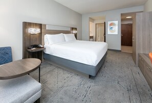 In-room safe, desk, soundproofing, iron/ironing board - Holiday Inn Express & Suites Dallas Park Central Northeast by IHG (Dallas)