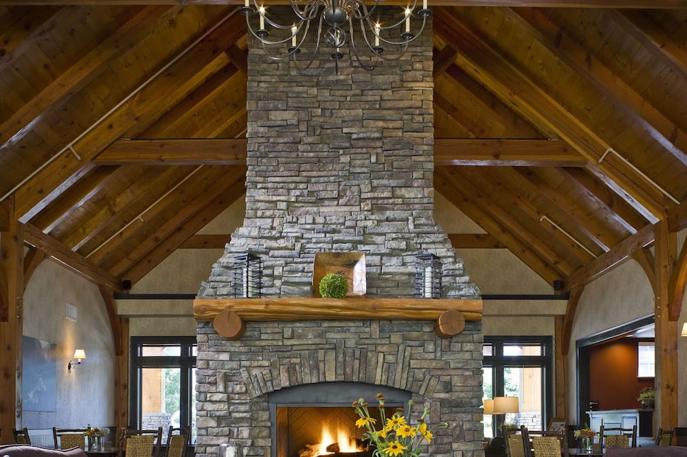 Green Mountain Suites Hotel