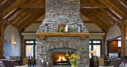 Green Mountain Suites Hotel