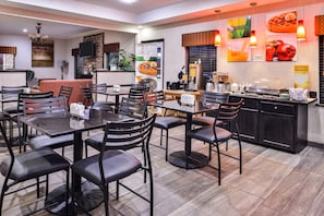 Desayuno buffet incluido