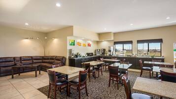 Free daily buffet breakfast