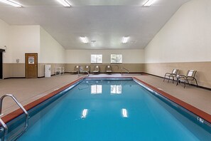 Piscine intérieure