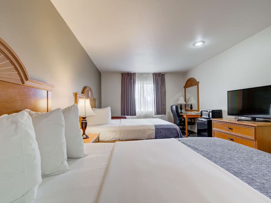 Standard Room, 2 Queen Beds, Non Smoking | Premium bedding, in-room safe, desk, soundproofing