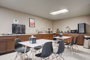 Desayuno típico de la región gratuito y diario