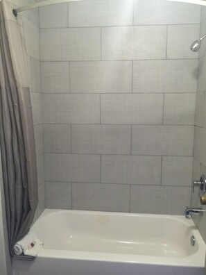 Douche de la salle de bain