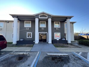 Front of property - Extended Stay (Pensacola)