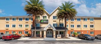 เอ็กเท็นเด็ด สเตย์ อเมริกา เซเล็คท์ สวีท แจ็กสันวิลล์ เซาท์พอยท์