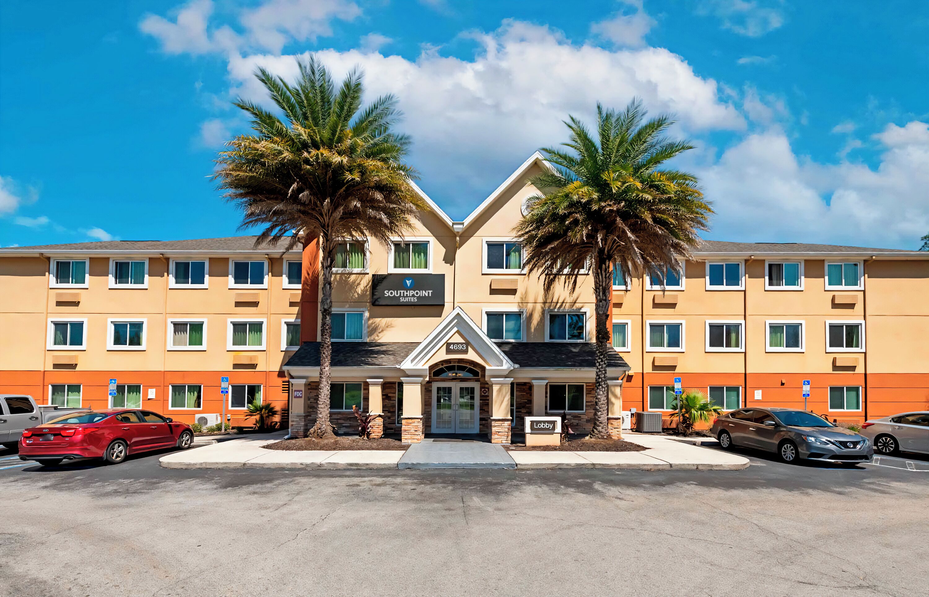 Entrada de la propiedad